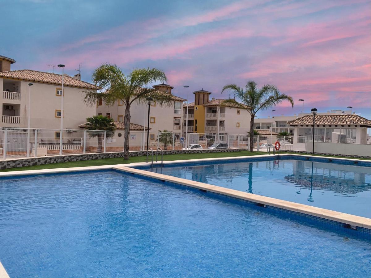Residencial El Pinet Beach La Mariña Esterno foto